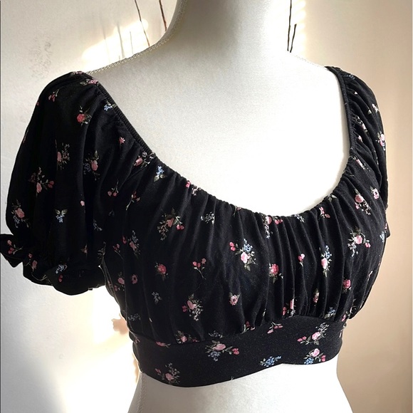 Forever 21 Floral Print Crop Top - Picture 5 of 9